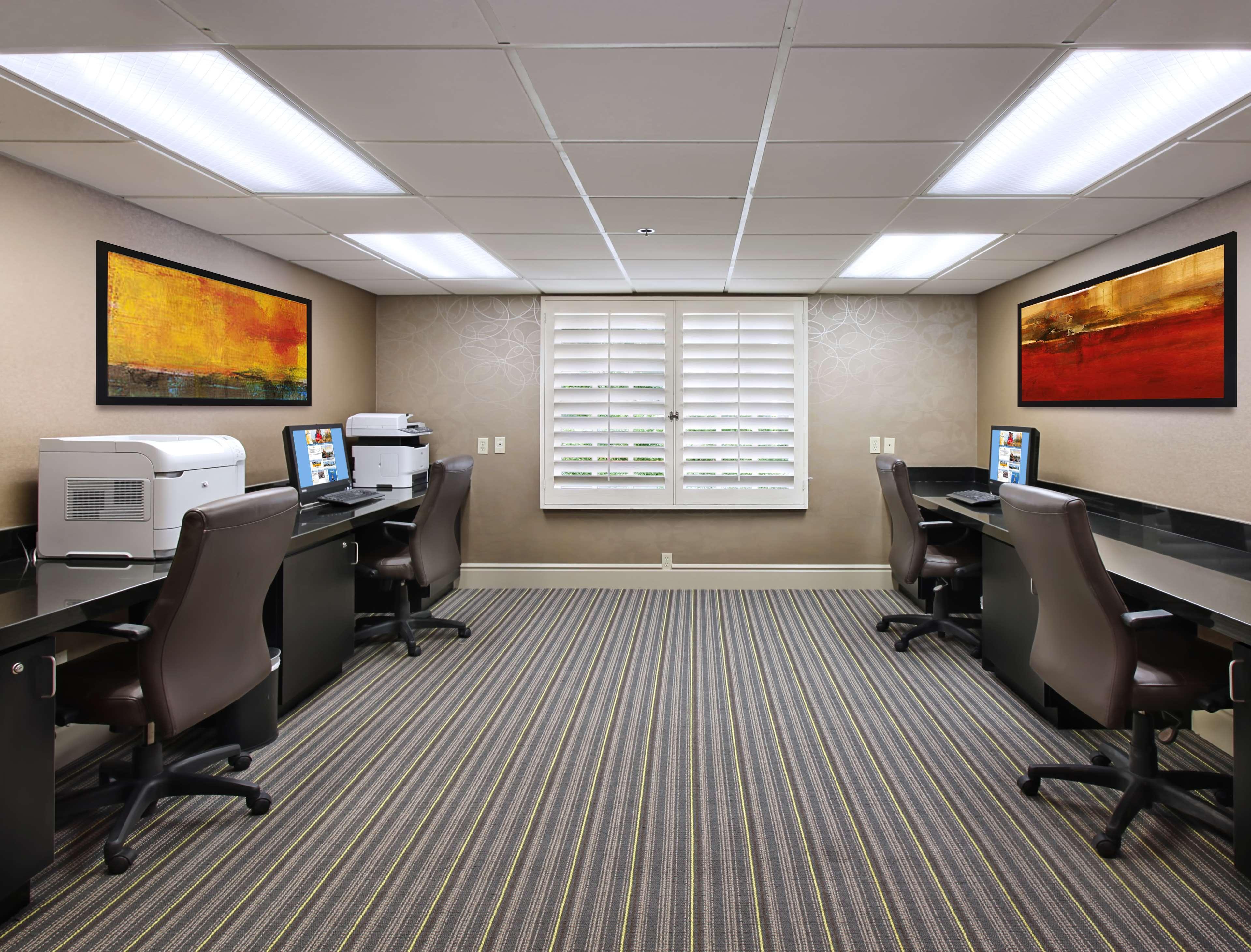 Embassy Suites By Hilton Palm Desert Business bilde