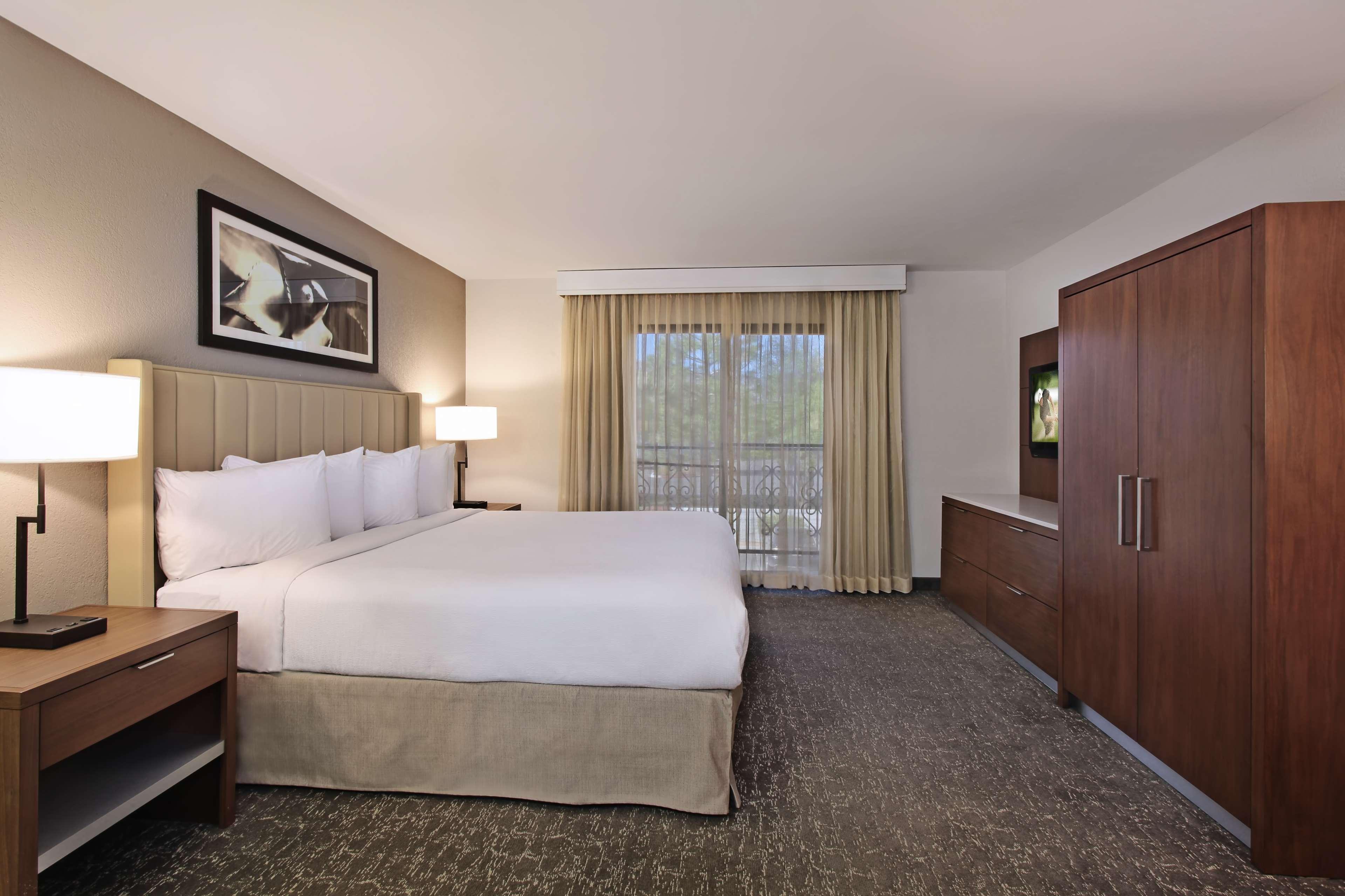 Embassy Suites By Hilton Palm Desert Rom bilde